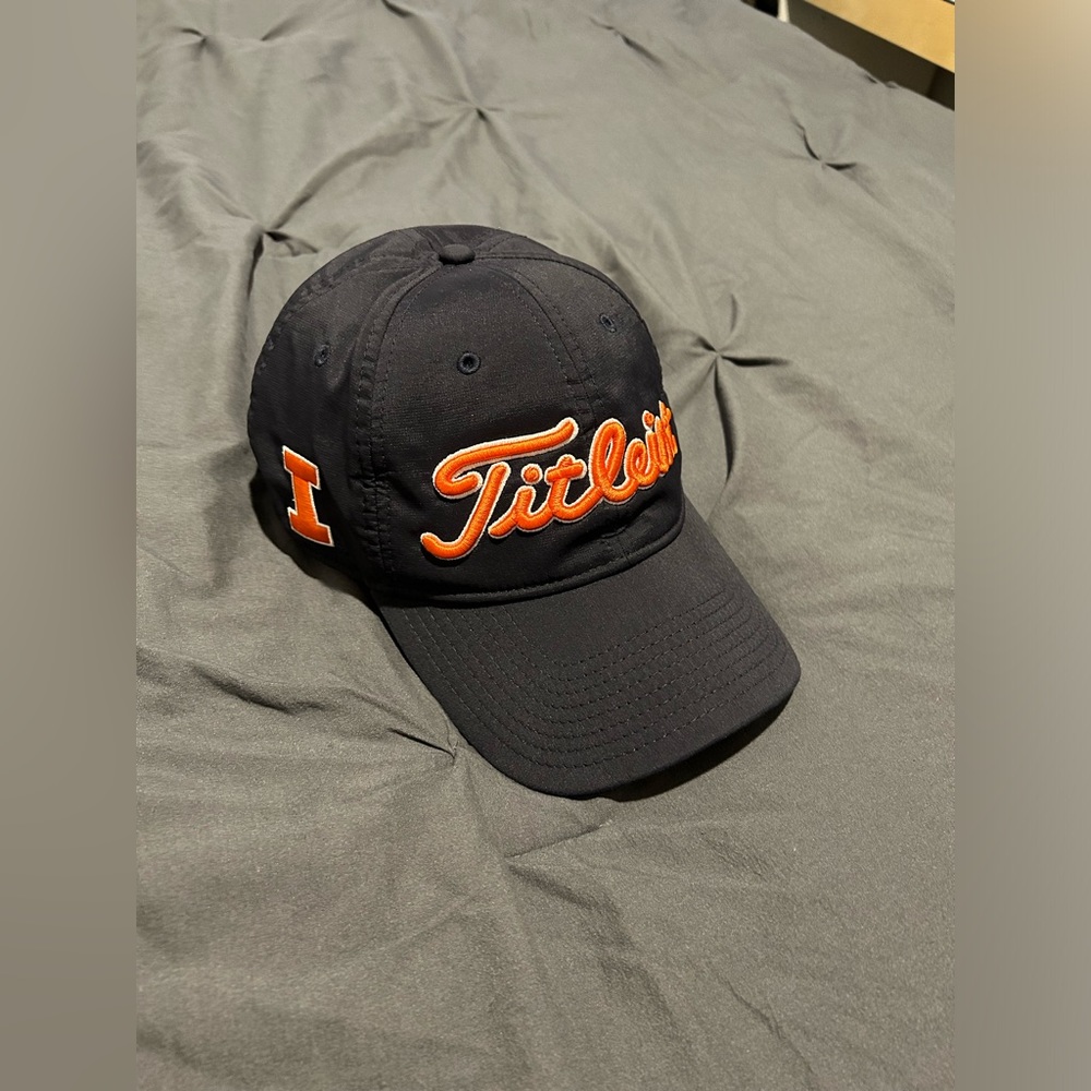 Illinois Fighting Illini Titleist Adjustable Snapback Hat